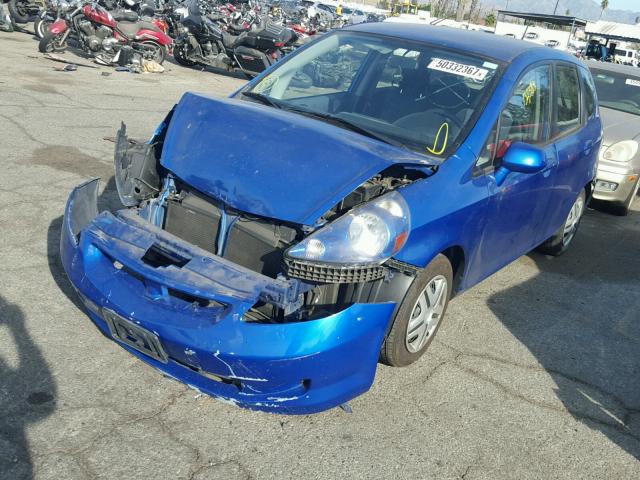 JHMGD38468S040982 - 2008 HONDA FIT BLUE photo 2