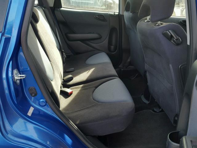 JHMGD38468S040982 - 2008 HONDA FIT BLUE photo 6