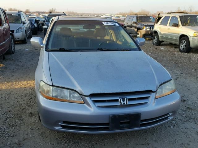 1HGCG56652A017358 - 2002 HONDA ACCORD EX SILVER photo 9