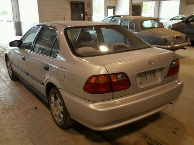 2HGEJ6672XH569904 - 1999 HONDA CIVIC LX SILVER photo 3