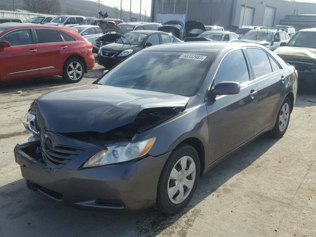 4T4BE46K48R043658 - 2008 TOYOTA CAMRY CE GRAY photo 2