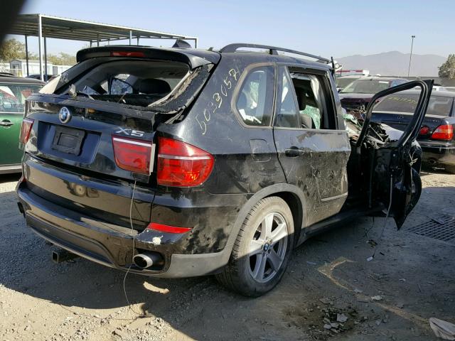 5UXZV4C5XBL411073 - 2011 BMW X5 XDRIVE3 أسود صورة 4