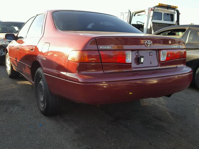 JT2BG22K6Y0438752 - 2000 TOYOTA CAMRY CE RED photo 3