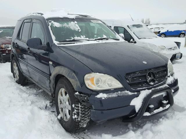 4JGAB72EXYA194618 - 2000 MERCEDES-BENZ ML 430 BLUE photo 1