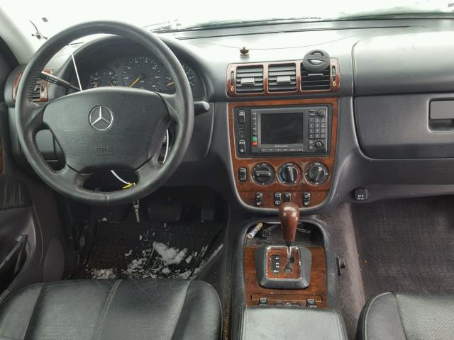 4JGAB72EXYA194618 - 2000 MERCEDES-BENZ ML 430 蓝色 照片 9