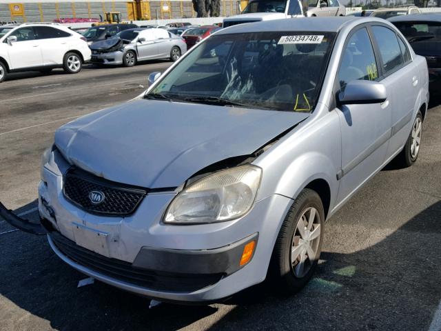 KNADE123276186497 - 2007 KIA RIO BASE SILVER photo 2