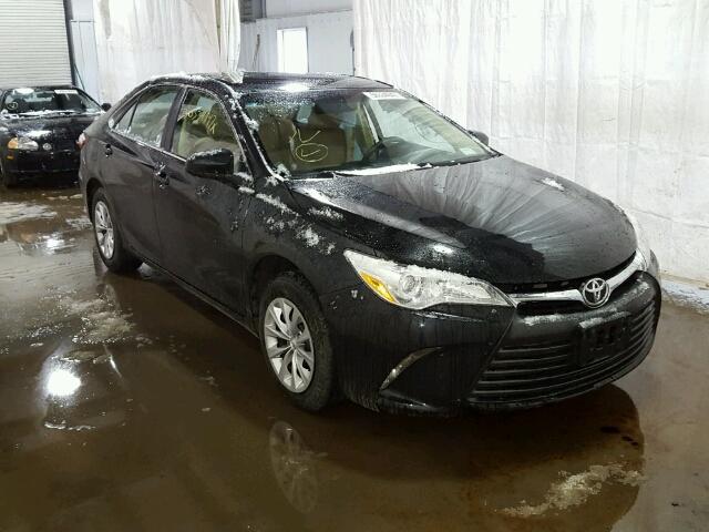 4T4BF1FK5FR462076 - 2015 TOYOTA CAMRY LE 黑色 照片 1