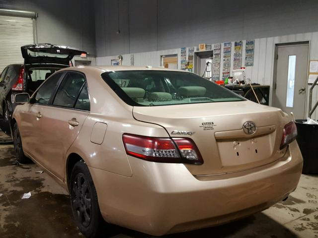 4T4BF3EK4AR033582 - 2010 TOYOTA CAMRY BASE GOLD photo 3