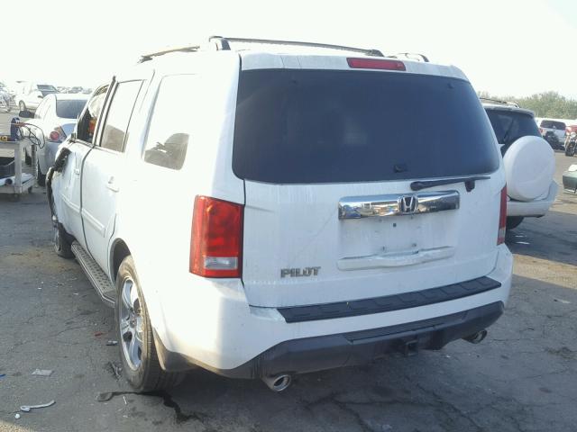 5FNYF3H42CB036174 - 2012 HONDA PILOT EX WHITE photo 3