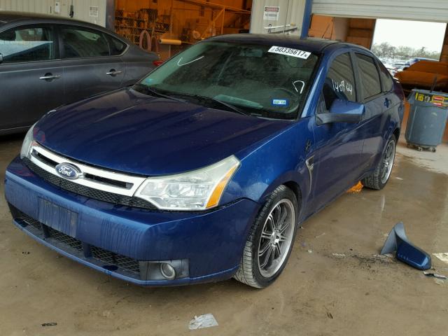 1FAHP35N68W208676 - 2008 FORD FOCUS SE BLUE photo 2