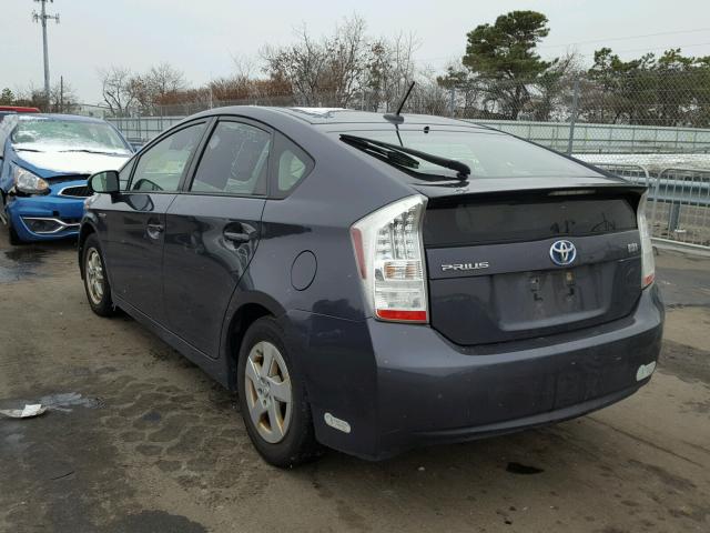 JTDKN3DU3B1433611 - 2011 TOYOTA PRIUS GRAY photo 3