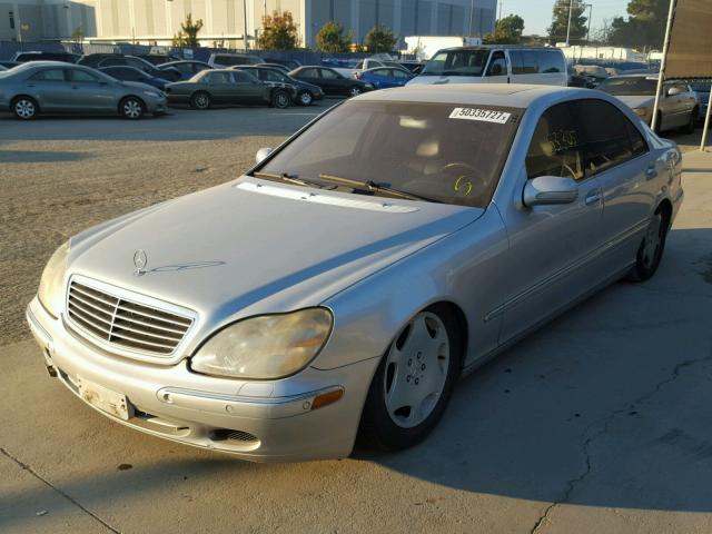 WDBNG78J41A168337 - 2001 MERCEDES-BENZ S 600 SILVER photo 2