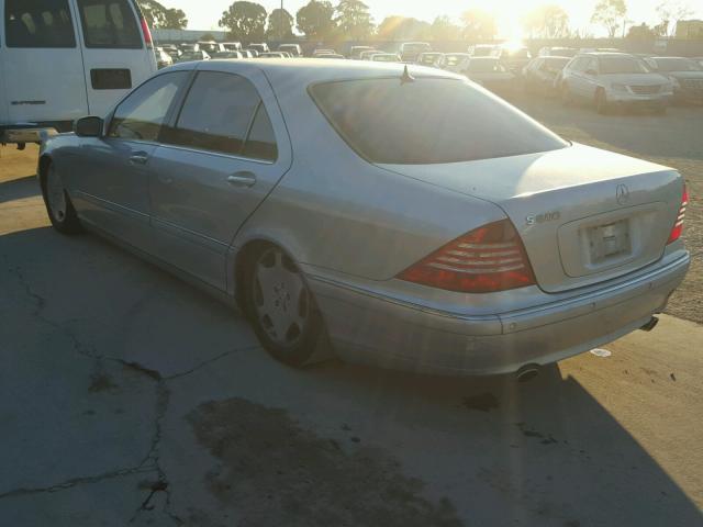 WDBNG78J41A168337 - 2001 MERCEDES-BENZ S 600 SILVER photo 3