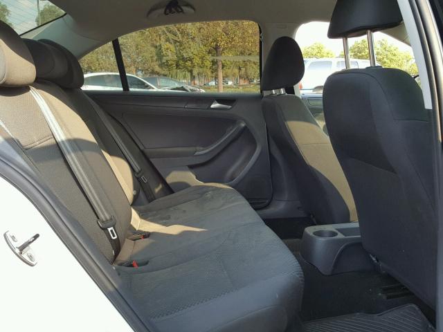 3VW2K7AJ4CM379814 - 2012 VOLKSWAGEN JETTA BASE WHITE photo 6