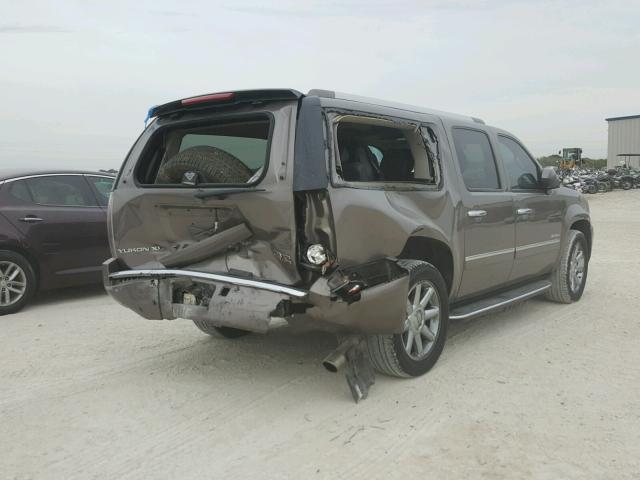 1GKS2MEF7DR322681 - 2013 GMC YUKON XL D GRAY photo 4