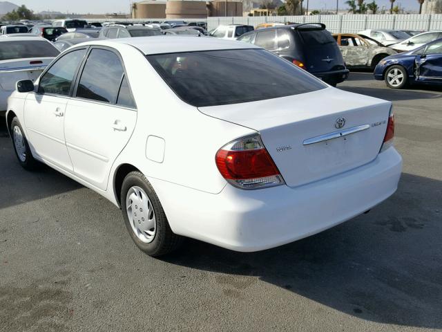 JTDBE30K763059485 - 2006 TOYOTA CAMRY LE თეთრი ფოტო 3