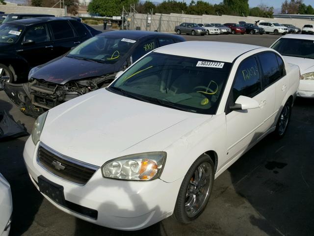 1G1ZT58NX7F129911 - 2007 CHEVROLET MALIBU LT WHITE photo 2