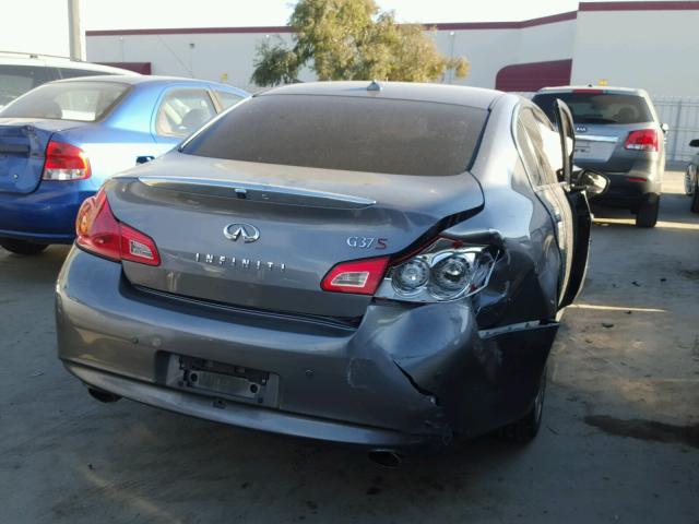 JN1CV6AP5DM303354 - 2013 INFINITI G37 BASE GRAY photo 4