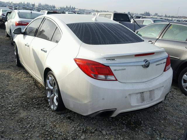 2G4GV5GV4C9215708 - 2012 BUICK REGAL GS WHITE photo 3