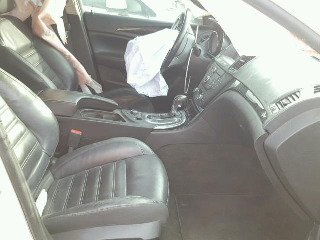 2G4GV5GV4C9215708 - 2012 BUICK REGAL GS Blanc photo 5