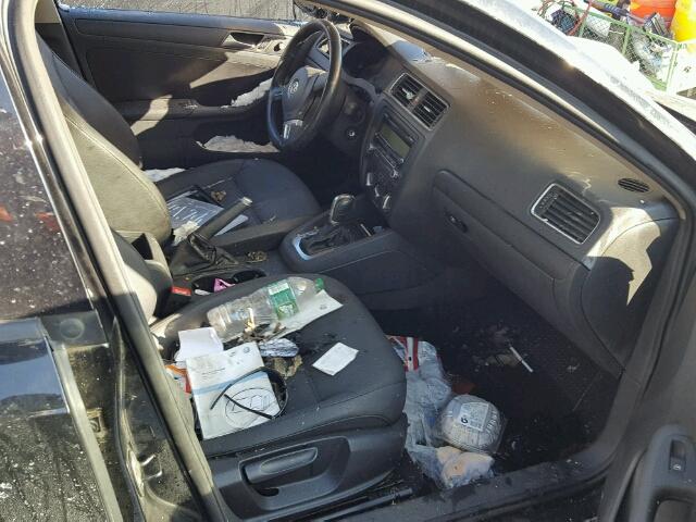 3VWDZ7AJ6BM354660 - 2011 VOLKSWAGEN JETTA SE 黑色 照片 5