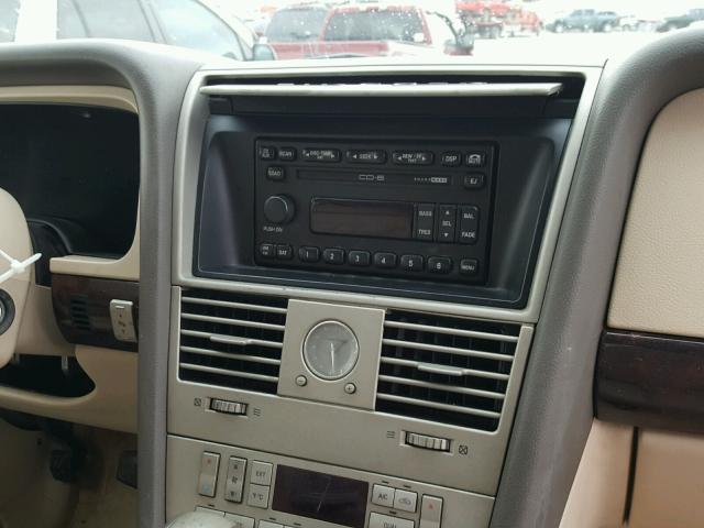 5LMEU88H84ZJ17645 - 2004 LINCOLN AVIATOR 白色 照片 9