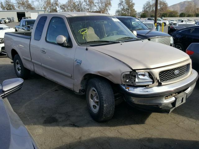 1FTZX17W5WKB16696 - 1998 FORD F150 BROWN photo 1