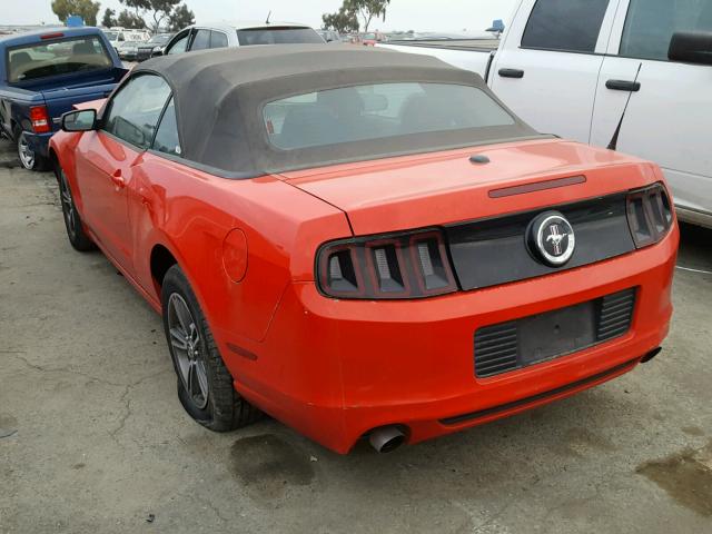 1ZVBP8EM5D5229326 - 2013 FORD MUSTANG RED photo 3