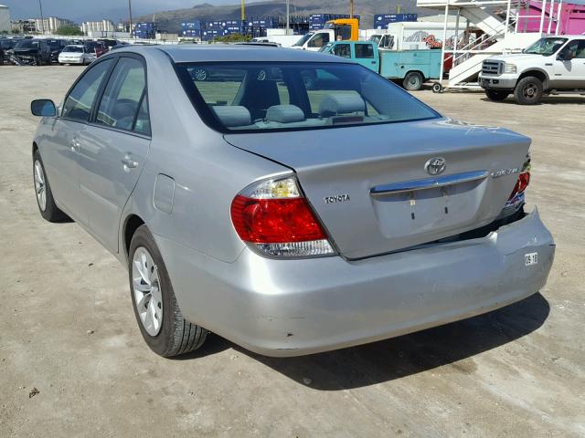 4T1BE32K86U713896 - 2006 TOYOTA CAMRY LE SILVER photo 3