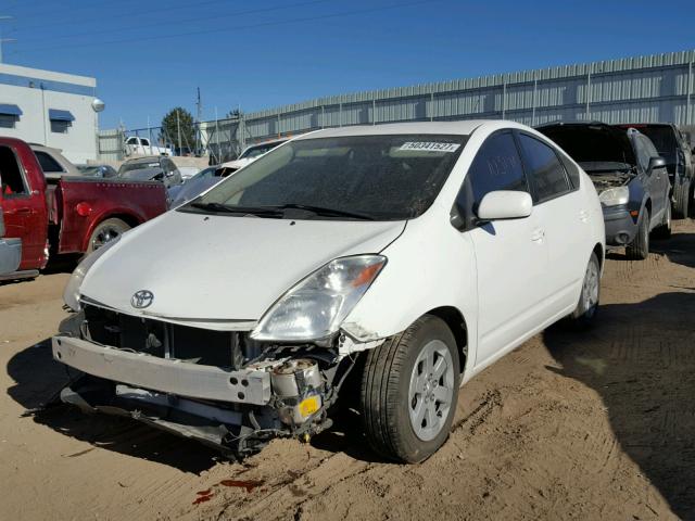 JTDKB20U353091983 - 2005 TOYOTA PRIUS WHITE photo 2