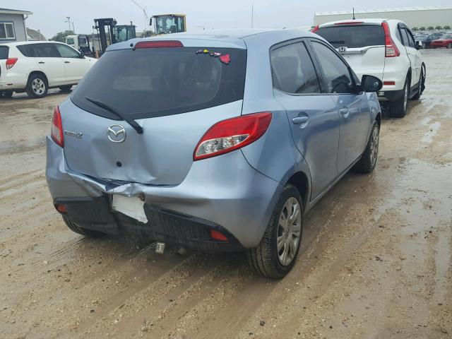 JM1DE1KY6D0162507 - 2013 MAZDA MAZDA2 BLUE photo 4