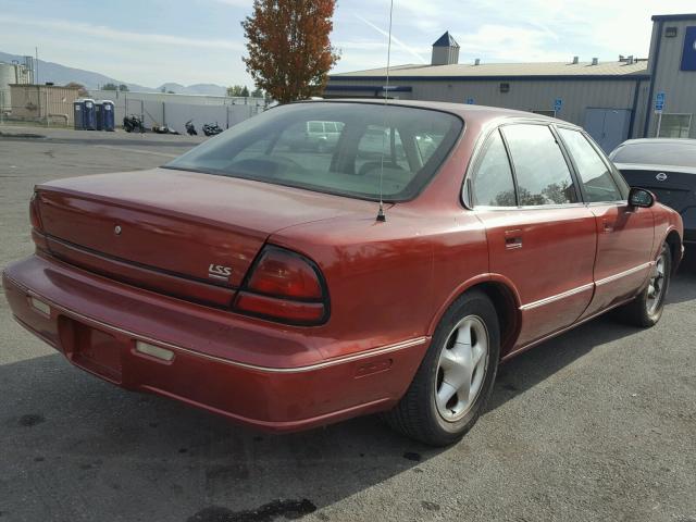 1G3HY52K6V4814919 - 1997 OLDSMOBILE LSS RED photo 4