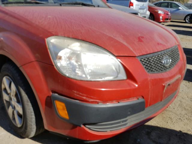 KNADE123176254370 - 2007 KIA RIO BASE RED photo 9