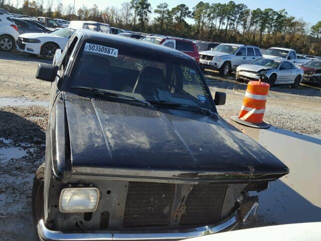 1GTCS19Z2N8520689 - 1992 GMC SONOMA BLACK photo 9