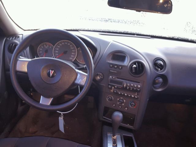 2G2WP552281191552 - 2008 PONTIAC GRAND PRIX SILVER photo 9