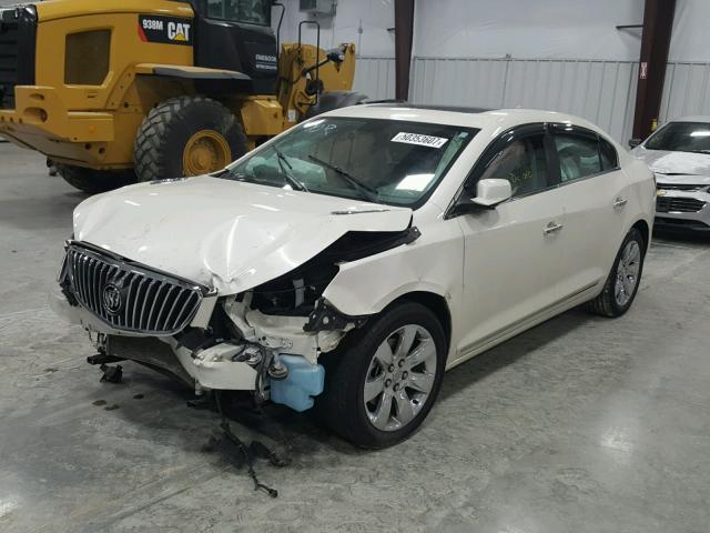 1G4GF5E39DF280805 - 2013 BUICK LACROSSE P WHITE photo 2