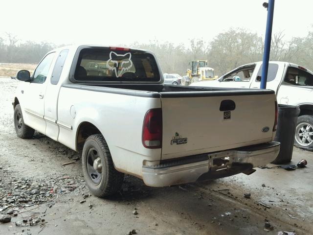 1FTDX1760VNA24001 - 1997 FORD F150 WHITE photo 3