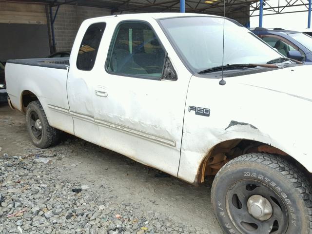 1FTDX1760VNA24001 - 1997 FORD F150 WHITE photo 9