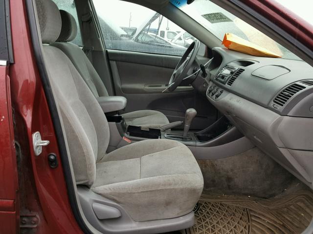 4T1BE32KX3U129303 - 2003 TOYOTA CAMRY LE MAROON photo 5