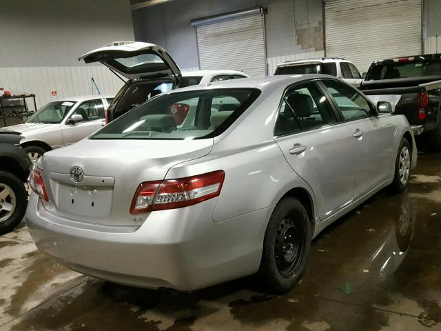 4T4BF3EK1BR166365 - 2011 TOYOTA CAMRY BASE GRAY photo 4