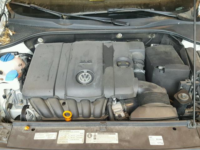 1VWAP7A39CC072767 - 2012 VOLKSWAGEN PASSAT S أبيض صورة 7