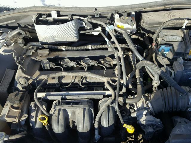 1FAHP33N48W127601 - 2008 FORD FOCUS SE SILVER photo 7