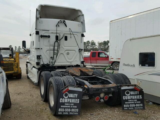 1FUJGLDRXCSBF9005 - 2012 FREIGHTLINER CASCADIA 1 WHITE photo 3