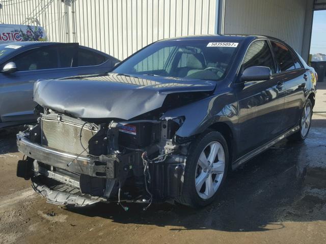 4T1BF3EK3BU776780 - 2011 TOYOTA CAMRY BASE BLACK photo 2