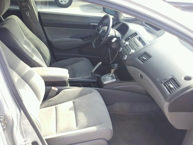 1HGFA16507L137465 - 2007 HONDA CIVIC LX SILVER photo 5