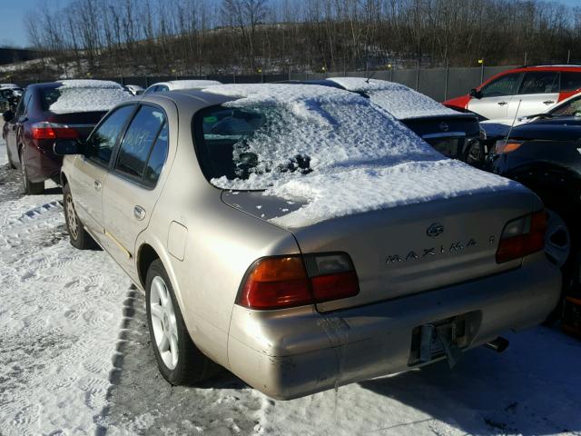 JN1CA21D3ST064478 - 1995 NISSAN MAXIMA GLE BEIGE photo 3