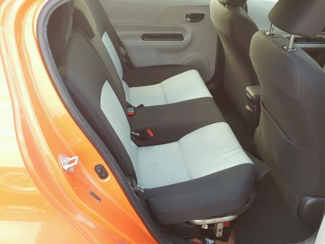 JTDKDTB35C1012357 - 2012 TOYOTA PRIUS C ORANGE photo 6