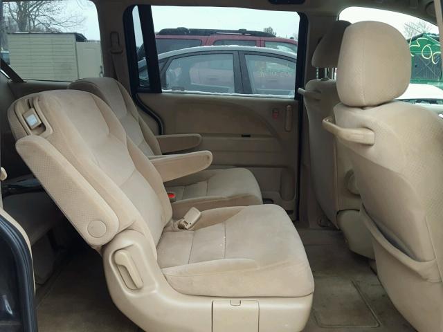 5FNRL38255B098389 - 2005 HONDA ODYSSEY LX GRAY photo 6