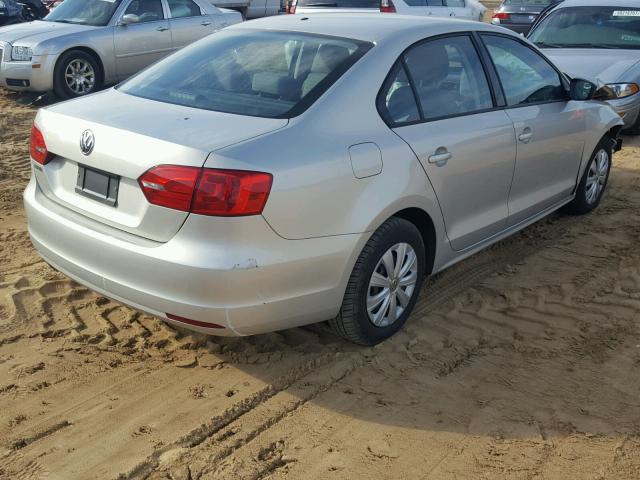 3VW2K7AJ1CM313365 - 2012 VOLKSWAGEN JETTA BASE 银色 照片 4