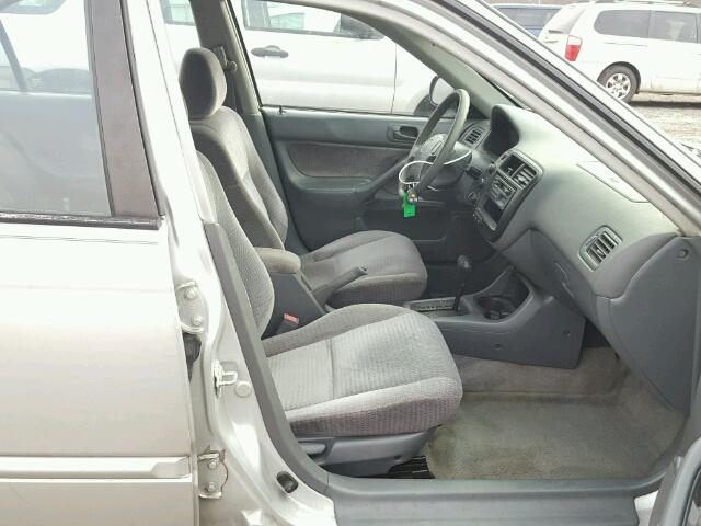 2HGEJ6618XH515549 - 1999 HONDA CIVIC BASE 银色 照片 5